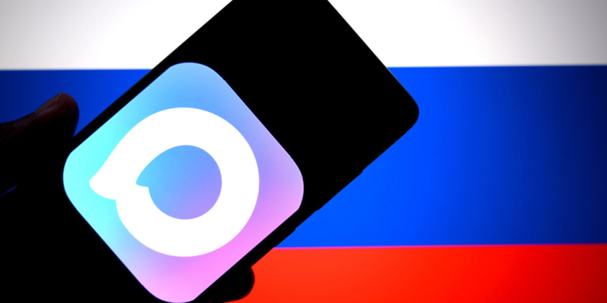 Russia's Max App – Surveillance Risks and Privacy Concerns